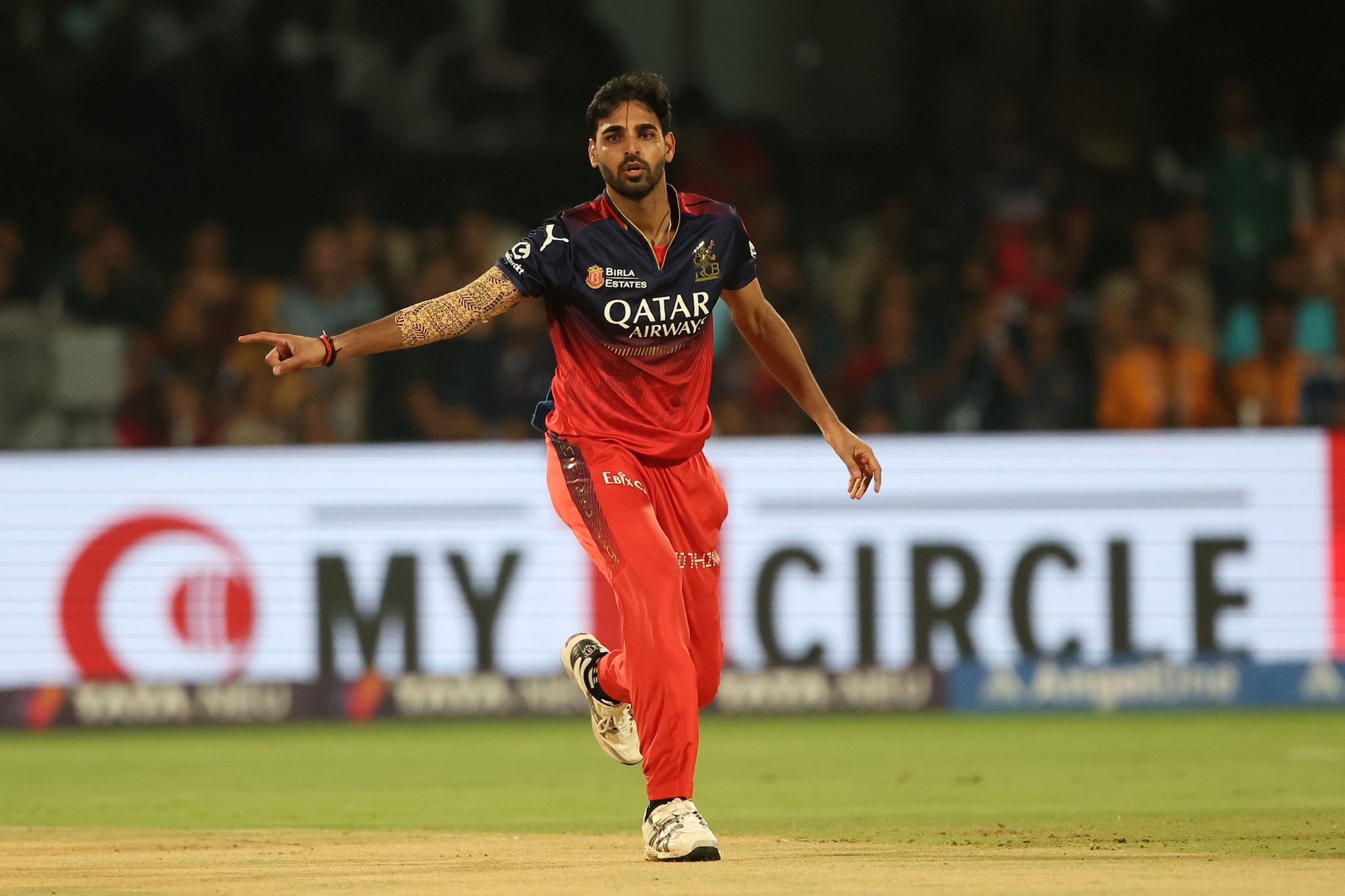Bhuvneshwar Kumar picked up his second wicket, removing Shashank Singh to put the visitors under pressure. (Image: Sportzpics) Bhuvneshwar Kumar picked up his second wicket, removing Shashank Singh to put the visitors under pressure. (Image: Sportzpics)