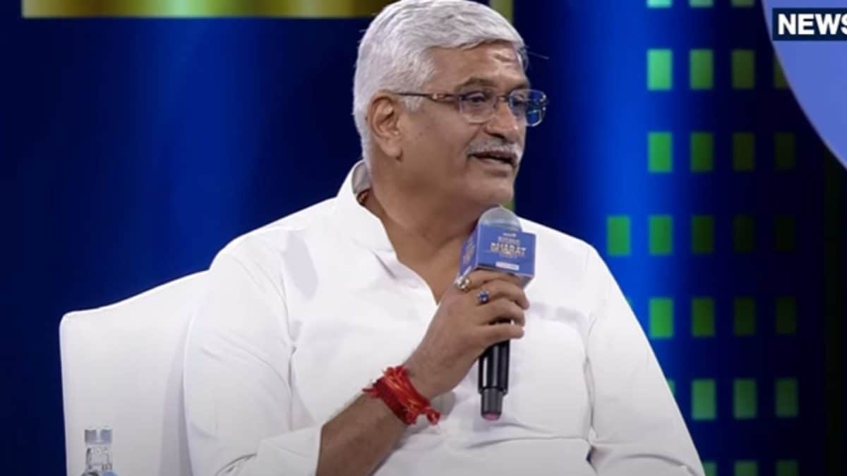 Rising Bharat Summit 2025 | Tourism Minister Shekhawat Says Govt Needs To Preserve Aurangzeb’s Grave: ‘Our Responsibility But…’