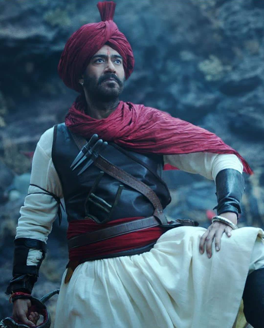  Tanhaji: The Unsung Warrior: Directed by Om Raut, Tanhaji chronicles the life of Maratha warrior Tanhaji Malusare as he leads the charge to capture Kondana Fort from Rajput chieftain Udaybhan Rathod. Starring Ajay Devgn, Kajol, Saif Ali Khan, and more, it’s a gripping tale of bravery and history.
