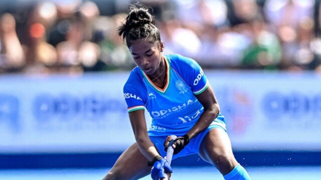 Indian Women's Hockey Team lose 2-3 to Australia A. (X) 