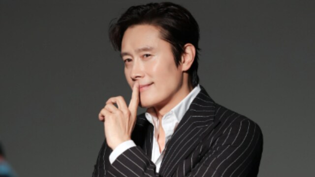 Lee Byung-Hun hosted Shim Hyun-Seop's wedding. (Photo Credits: Instagram)
