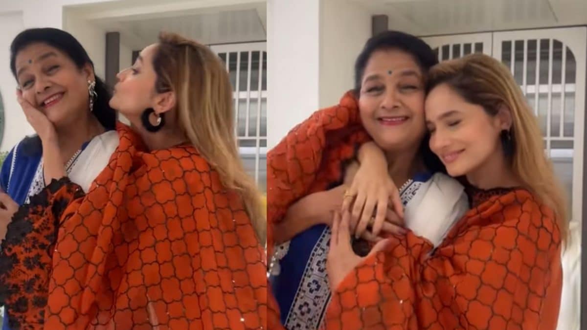 Ankita Lokhande And Her Mother Vandana Jain Are The Most Adorable Mother-Daughter Pair. This Video Is Proof – News18 Ankita Lokhande And Her Mother Vandana Jain Are The Most Adorable Mother-Daughter Pair. This Video Is Proof – News18