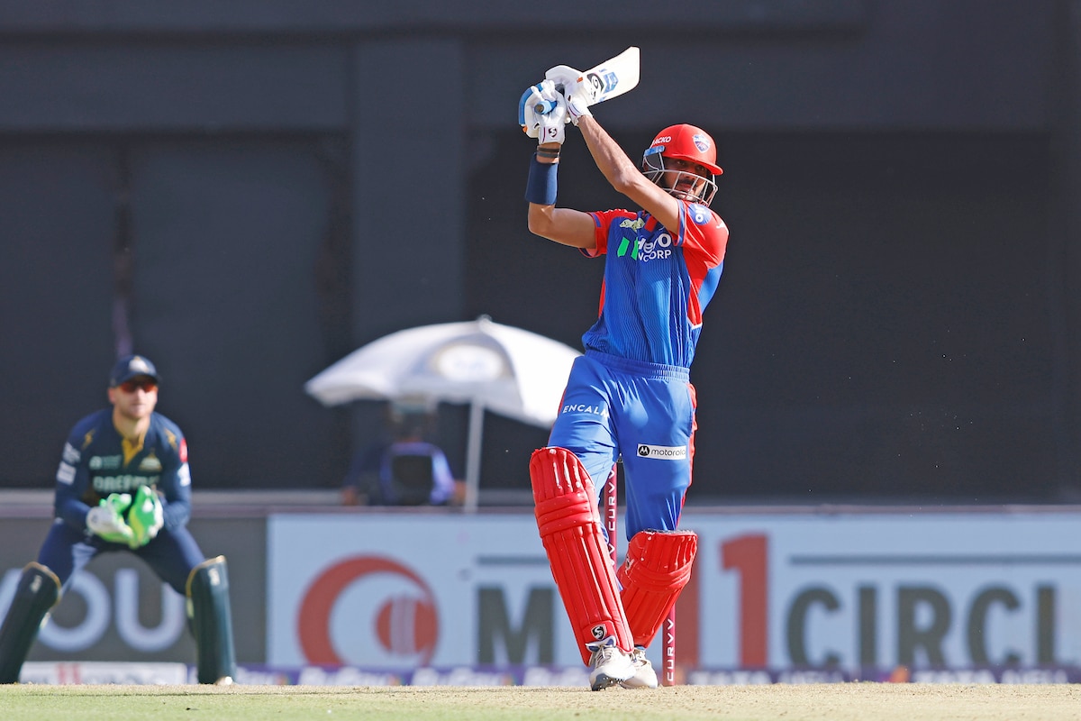 axar patel delhi capitals ipl 2025 gujarat titans axar patel delhi capitals ipl 2025 gujarat titans
