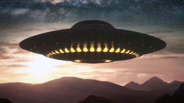 The declassified CIA file revealed chilling details about the mysterious encounter between Soviet troops and aliens. (Representational image)