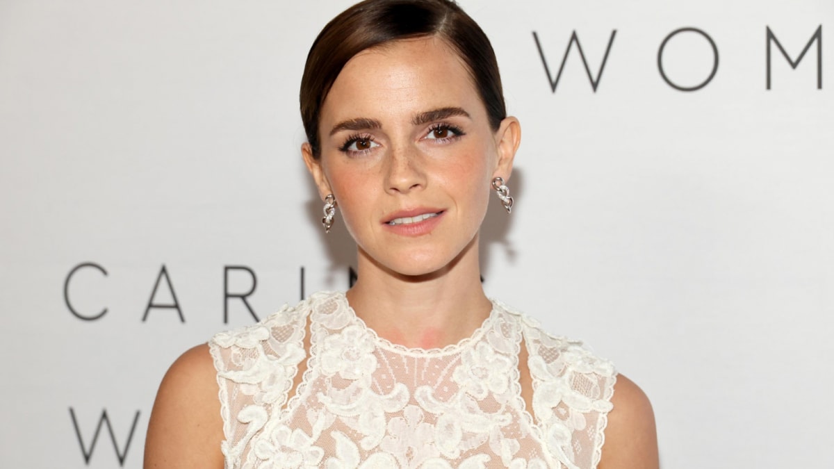 Emma Watson ‘On Cloud Nine’ With Billionaire Gonzalo Hevia Baillères, Seen Kissing Him: Report | Hollywood News Emma Watson ‘On Cloud Nine’ With Billionaire Gonzalo Hevia Baillères, Seen Kissing Him: Report | Hollywood News