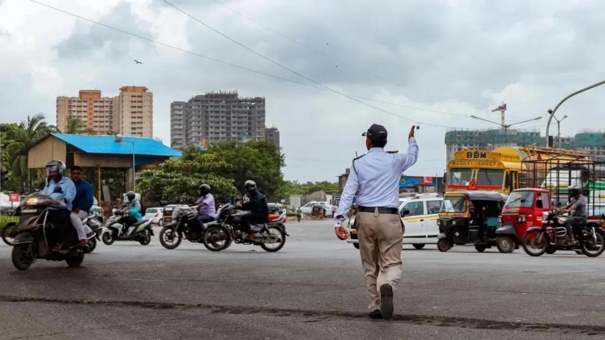 Traffic Restrictions On Thane-Ghodbunder Road From Today To Tuesday For Repair Work