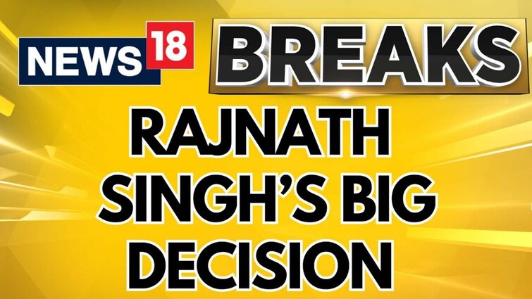 India Pakistan War | Defence Minister Rajnath Singh Meets CDS And The Tri-Service Chiefs | News18