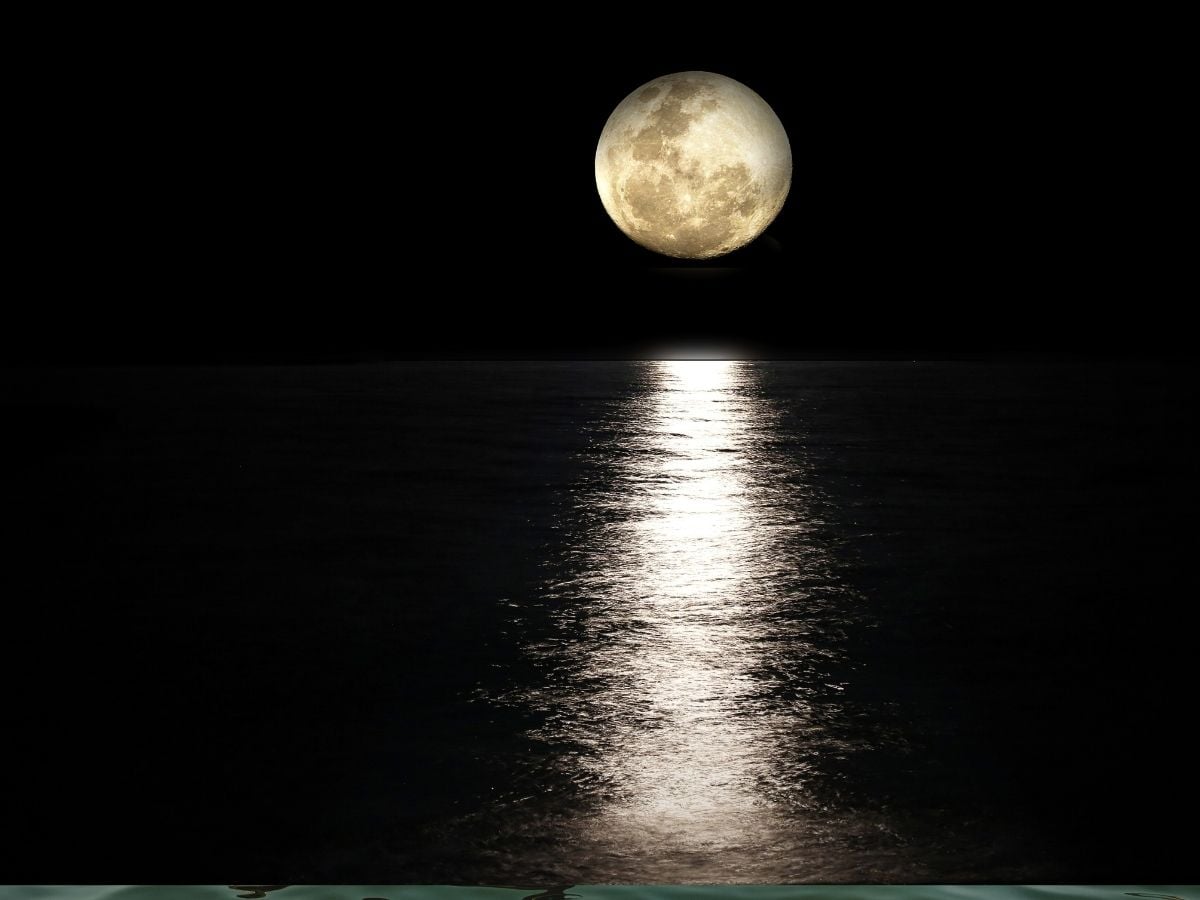 7 Indian Destinations To Visit On A Full Moon Night
