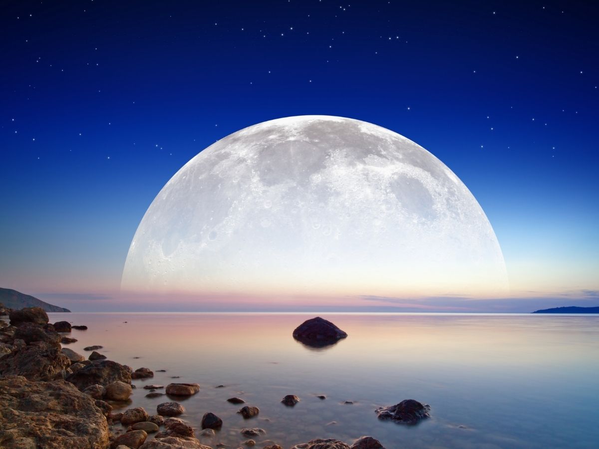 7 Indian Destinations To Visit On A Full Moon Night