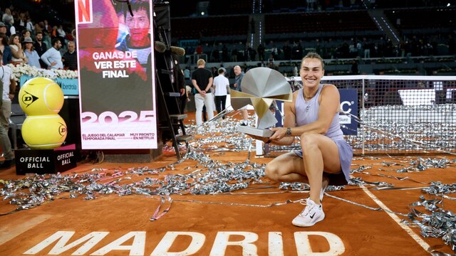 Aryna Sabalenka with her Madrid Open title (AFP)