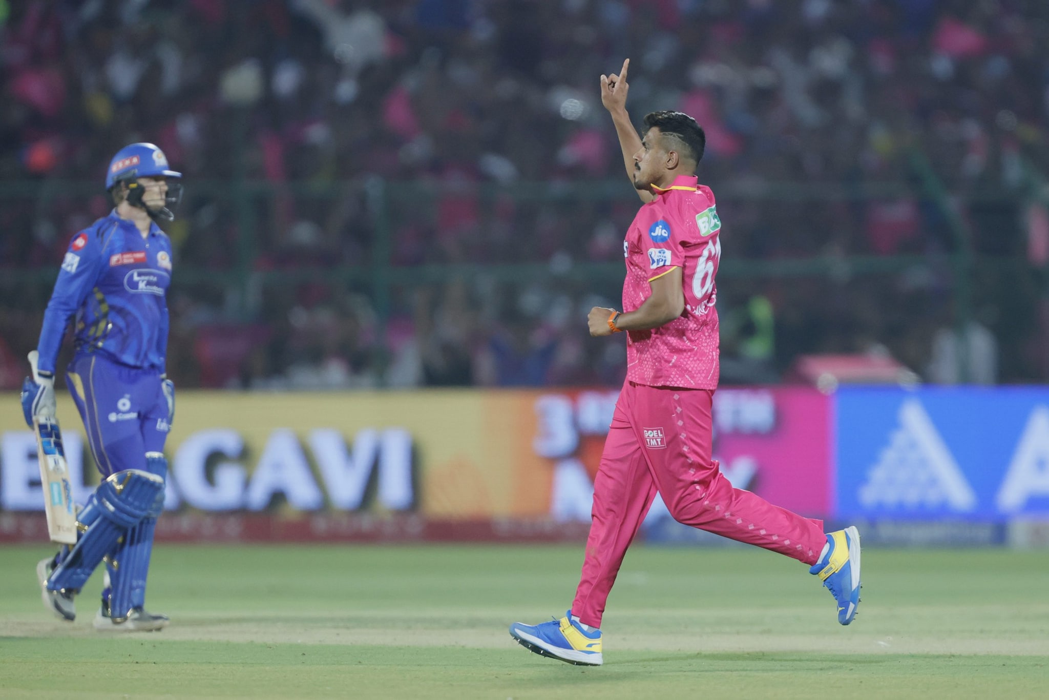 IPL 2025 M50 - RR v MI IPL 2025 M50 - RR v MI