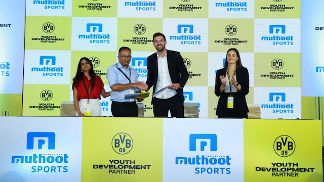 Hannah Muthoot - Director of Muthoot Sports,  Thomas Muthoot - Director of Muthoot Pappachan Group, Christian Diercks - Managing Director of BVB Football Academy & Verena Leidinger, Senior Manager-  BVB SEA