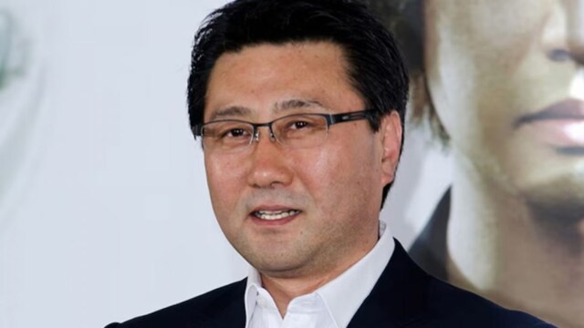 Choi Jung-Woo is nary  more.