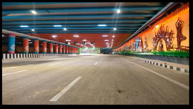 The tunnel has been built using advanced engineering and safety features. It is equipped with CCTV surveillance, a dedicated control room, and emergency exits to ensure commuter safety and efficiency. Image/PIB