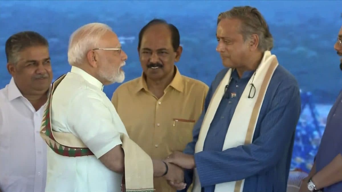 मोदी के प्रधान मंत्री कहते हैं