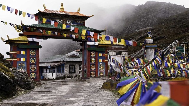 India rejectes China's attempts to rename places successful  Arunachal Pradesh. 