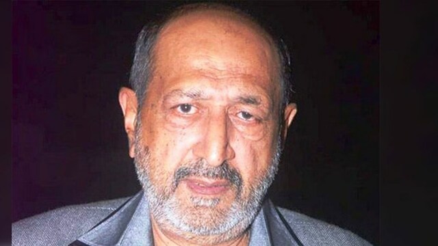 Tinnu Anand slammed, asked to apologise.