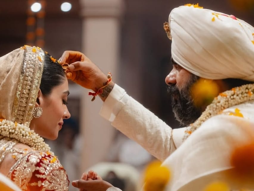 The photographer, Vishal Punjabi, who goes by theweddingfilmer on Instagram, has over 258,000 followers. The photographer, Vishal Punjabi, who goes by theweddingfilmer on Instagram, has over 258,000 followers.