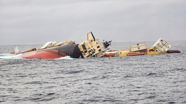 Liberian-flagged instrumentality  vas  sinks disconnected  Kochi seashore  (PTI Image)