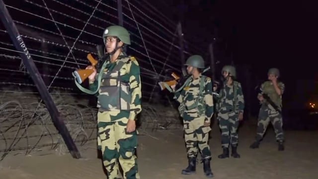 Seven BSF women, headed by Assistant Commandant, Neha Bhandari, defended the forward posts in Jammu and Kashmir’s Akhnoor sector. (File image)