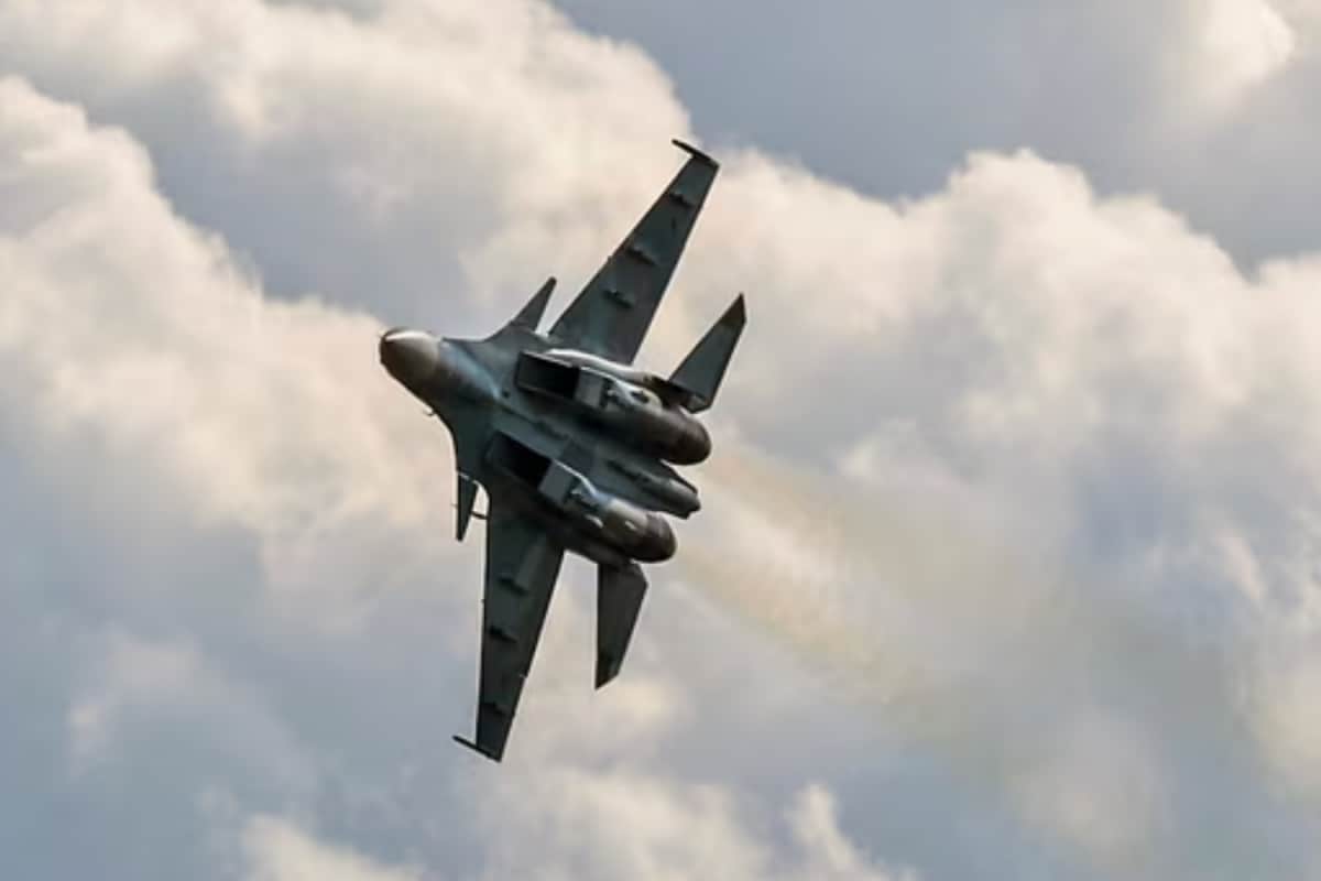Ukraine’s Maritime Drone Shoots Down Russia’s Su-30 Fighter Jet For First Time | Video