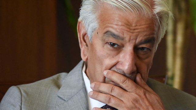 Pakistan Defence Minister Khawaja Asif threatens India (Reuters Image)