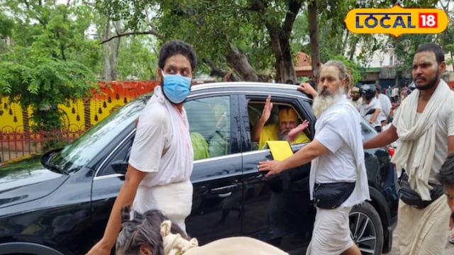 The vehicles are used to transport Premanand Maharaj from his residence to the Shri Hit Radha Keli Kunj Ashram at Varaha Ghat in Vrindavan. (Local18)