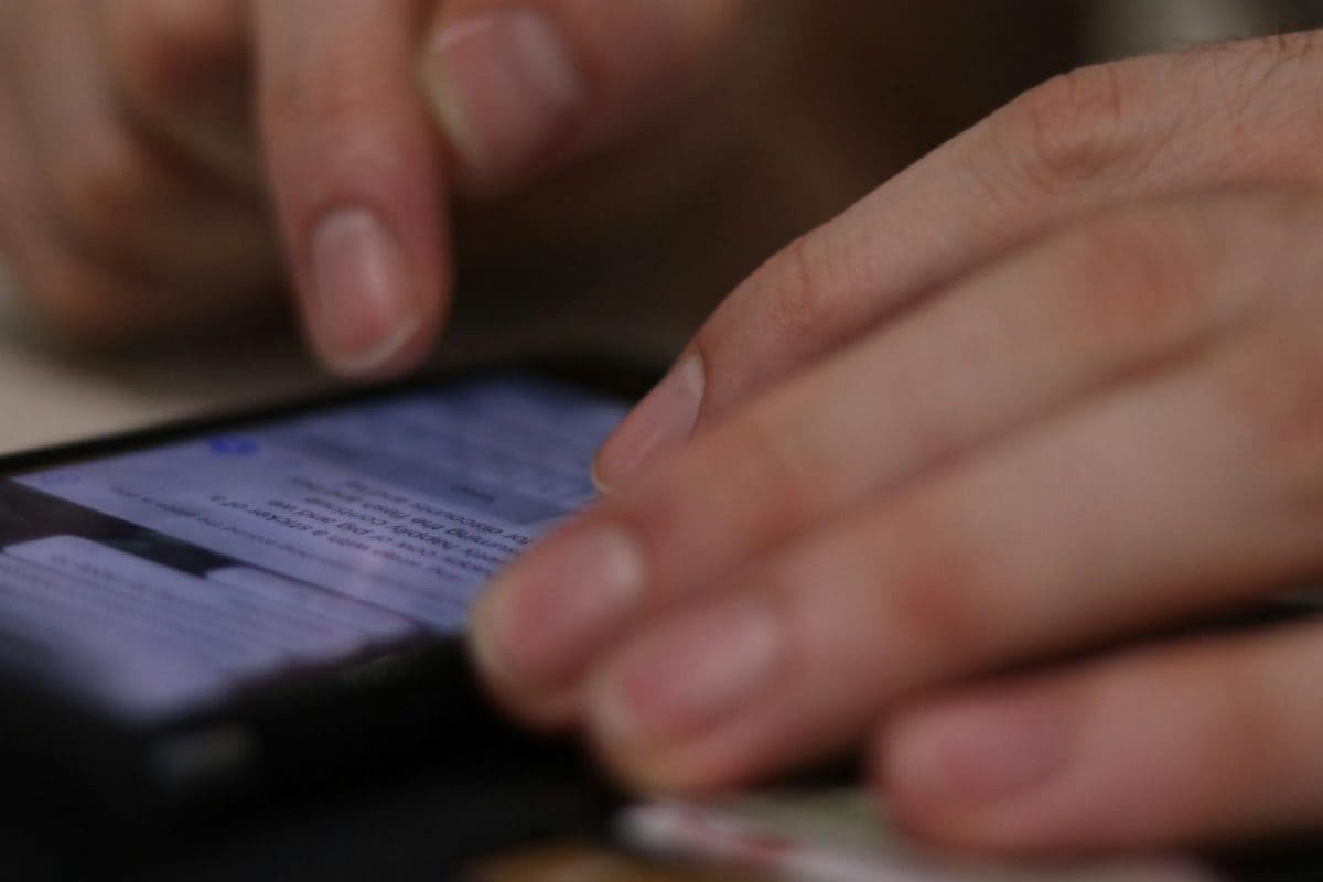 Worried About SMS Scam? Now You Can Easily Identify The Dangerous And Genuine Messages