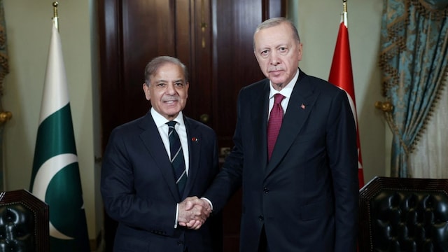 Pakistan PM Shehbaz Sharif visits Turkey (Reuters Image)