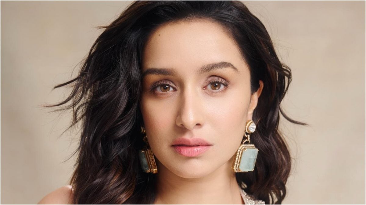Shraddha Kapoor Walks Out Of Rahi Anil Barve’s Film? Director REACTS