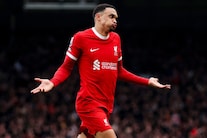 Trent Merely Reds' Rival Now? Jamie Carragher Blasts TAA's Liverpool Exit
