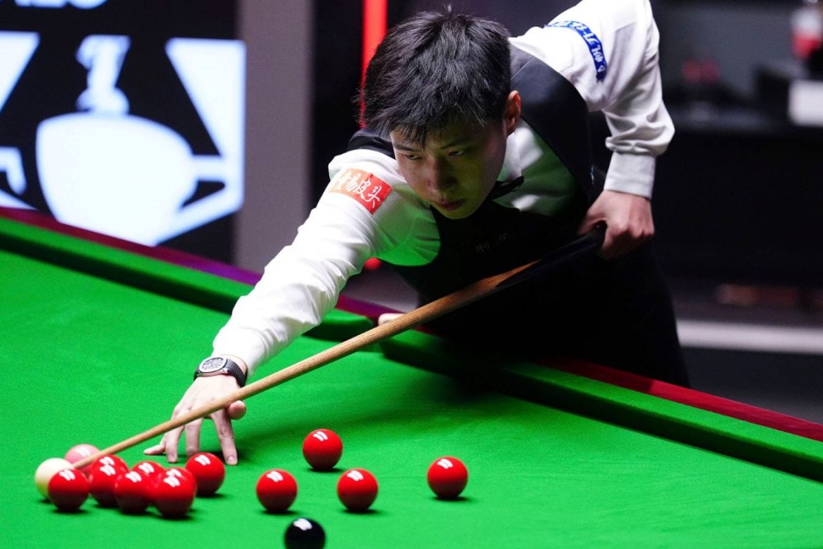 China's Zhao Xintong leads Mark Williams 11-6 In World Snooker Final
