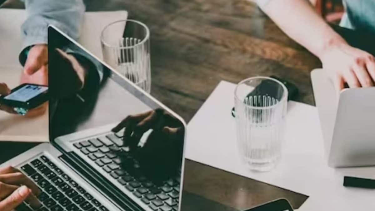 Indian CEO Slammed For Threatening To Fire Employees Over 15-Minute Breaks