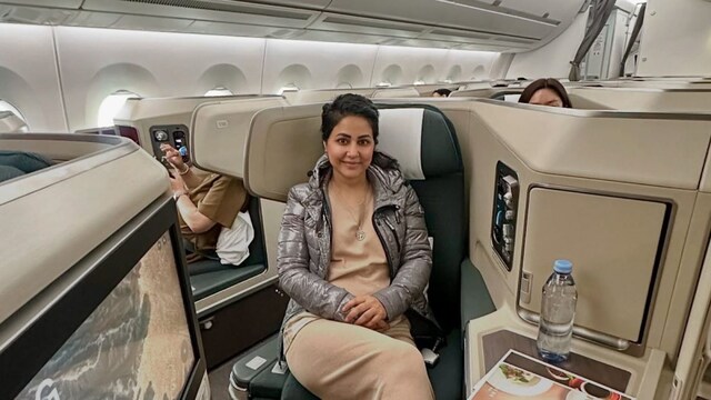 Hina Khan is battling stage 3 breast cancer. (Photo Credit: Instagram)