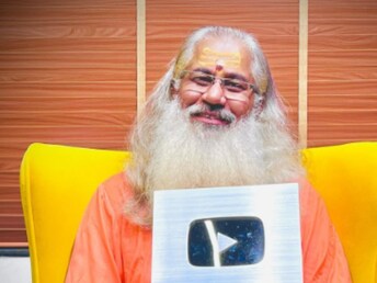 Swami Yo predicted a great war last year. (Photo Credits: Instagram)
War On May 25? This Spiritual Leader's Prediction On Ranveer Allahbadia Show Resurfaces Amid India-Pak Tensions
