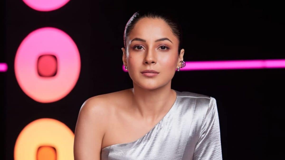 Shehnaaz Gill Releases New Song 'Khand Lagdi' From Upcoming Film