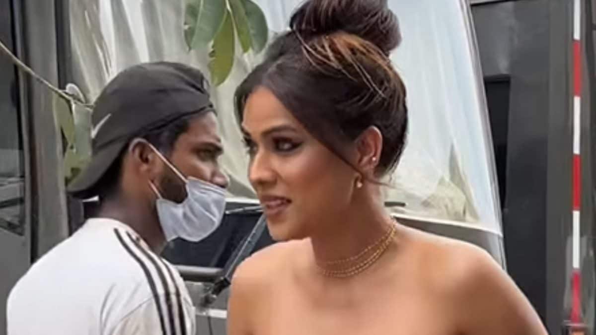 Nia Sharma Turns Up The Heat In Strapless Black Dress. Internet Sweats