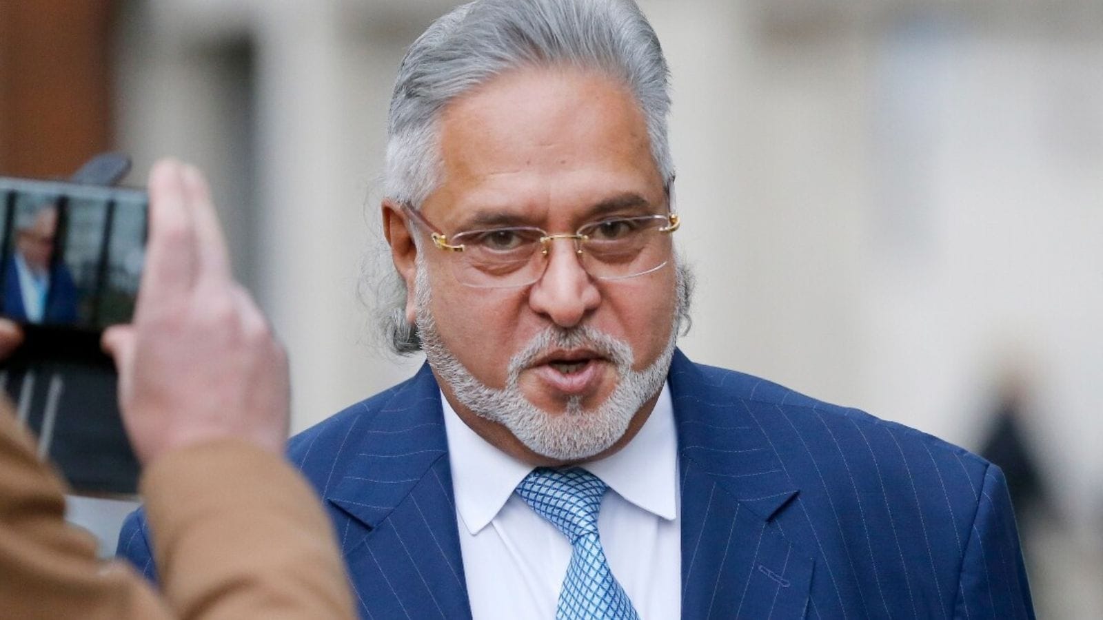 SBI's Viral Reply to Vijay Mallya: Come Celebrate in India!