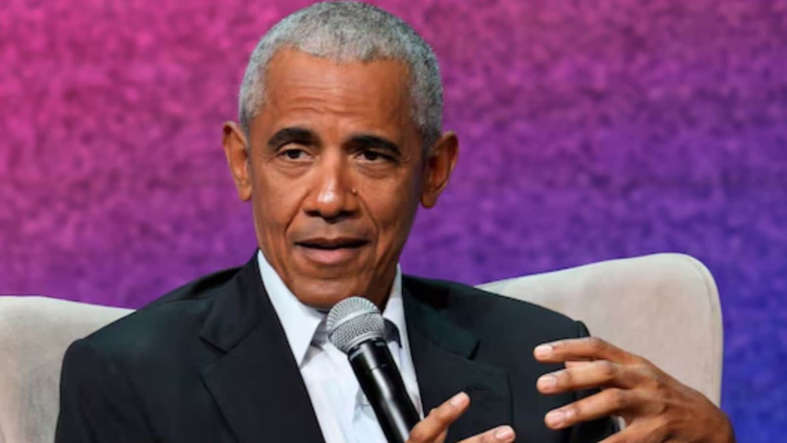 Barack Obama Raises Alarm Over AI's Threat to Entry-Level Jobs
