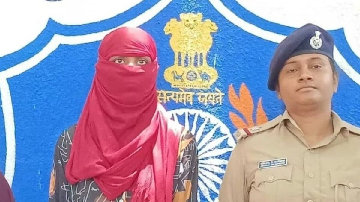 Surat: 23-Year-Old Woman Who ‘Kidnapped’ Minor Student Found 5 Months’ Pregnant – News18 Surat: 23-Year-Old Woman Who ‘Kidnapped’ Minor Student Found 5 Months’ Pregnant – News18