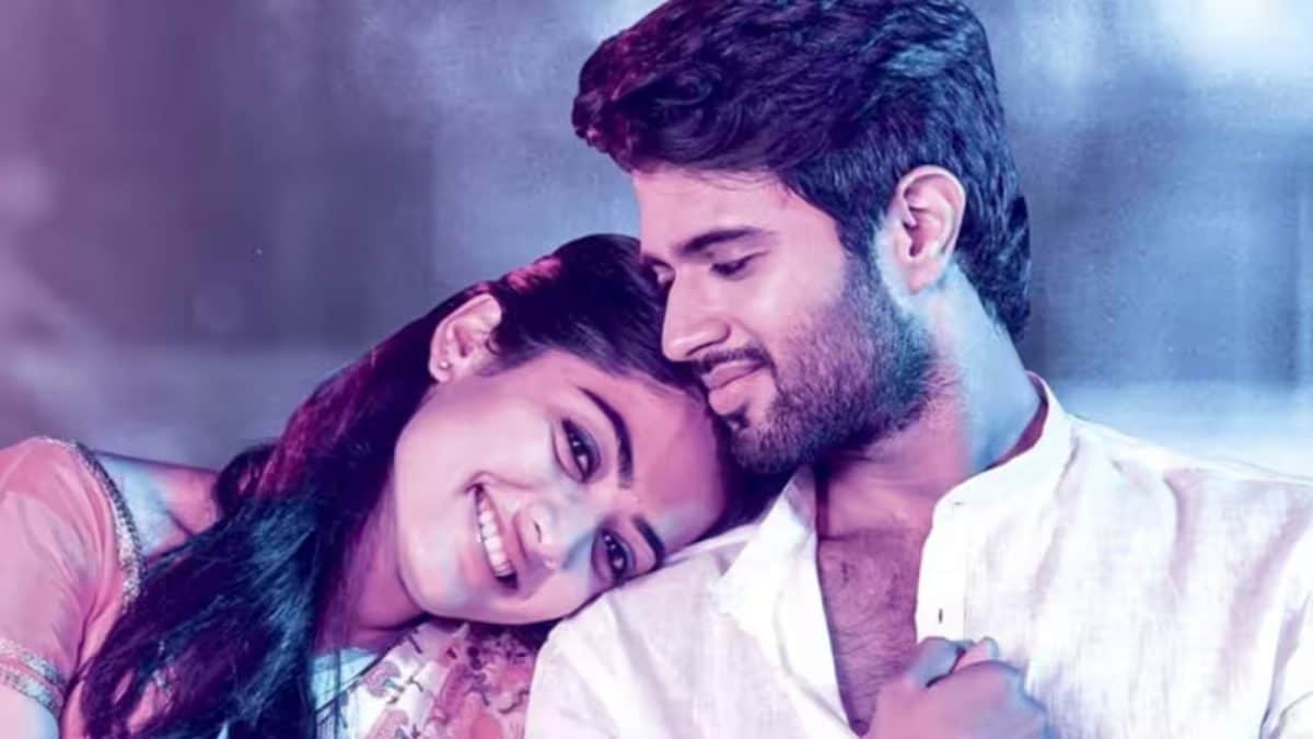 Rashmika Mandanna Reacts To Vijay Deverakonda’s Public Praise For Kuberaa: ‘Fingers Crossed’