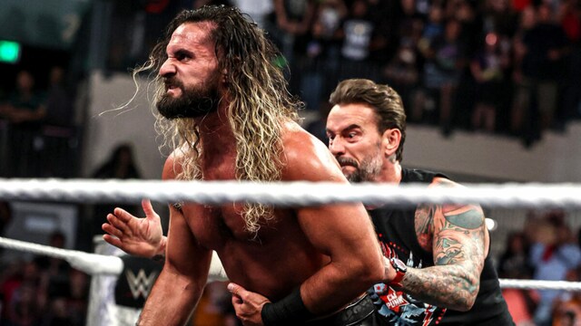 CM Punk attacked Seth Rollins on Raw (WWE)