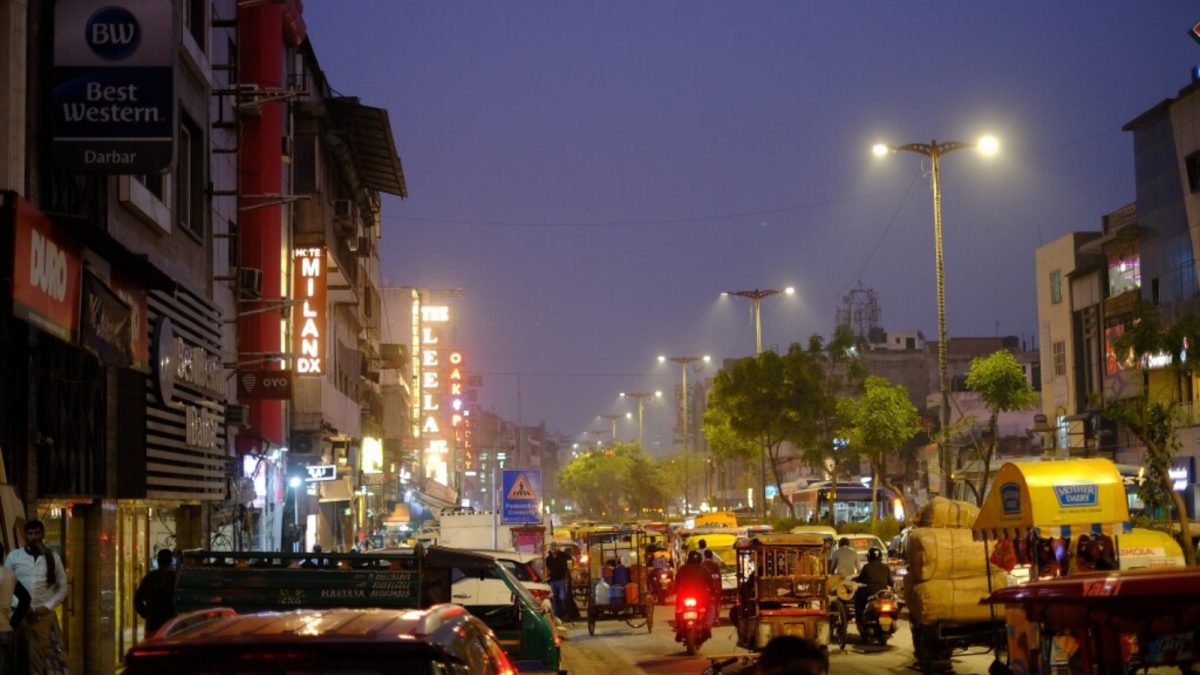 Delhi Govt To Now Bill Hotels, Malls, Hospitals On Sewage Discharge To Stop Water Theft