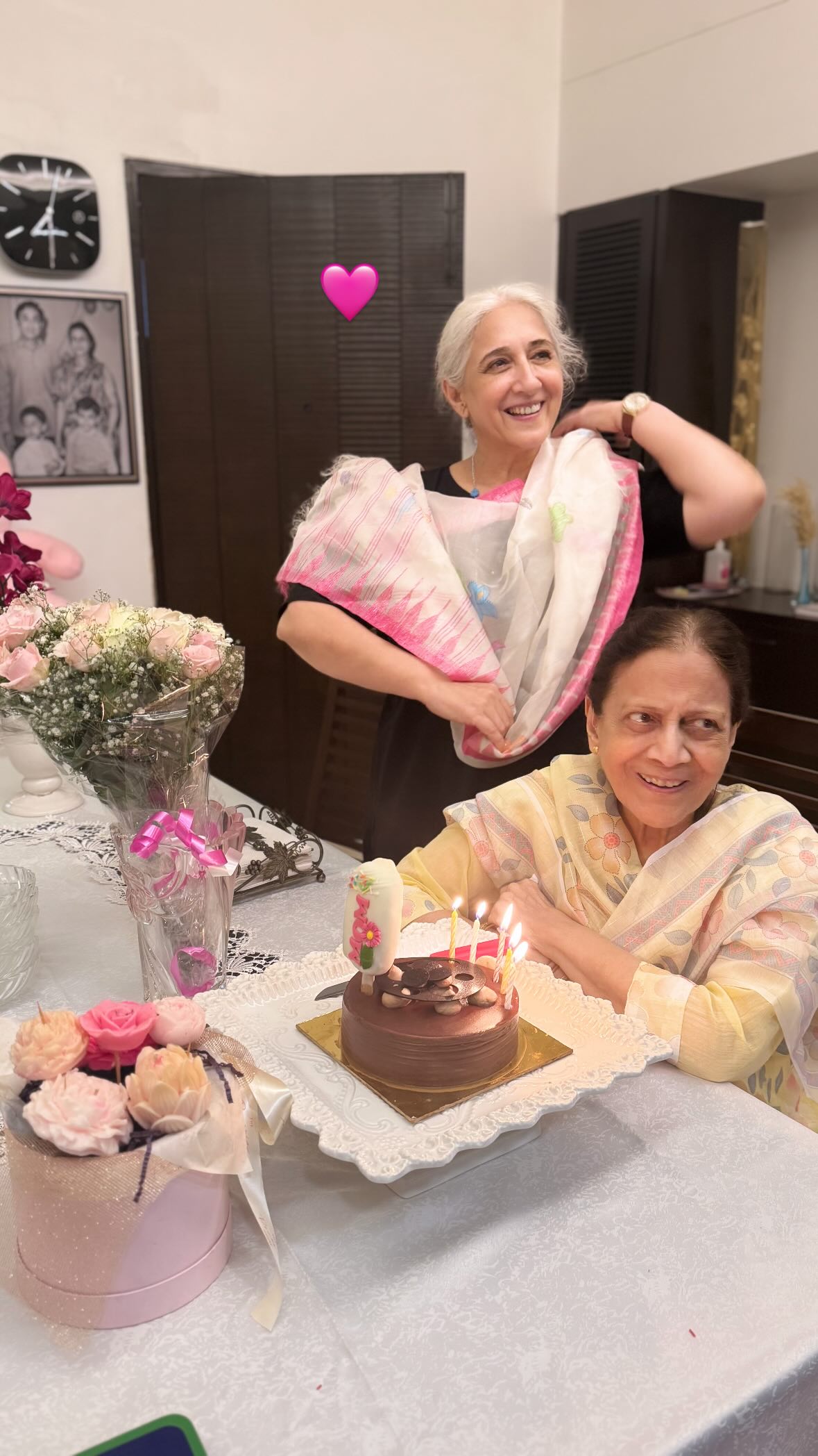 Aamir Khan’s GF Gauri Spratt Joins Him For Mother’s Day Celebration ...