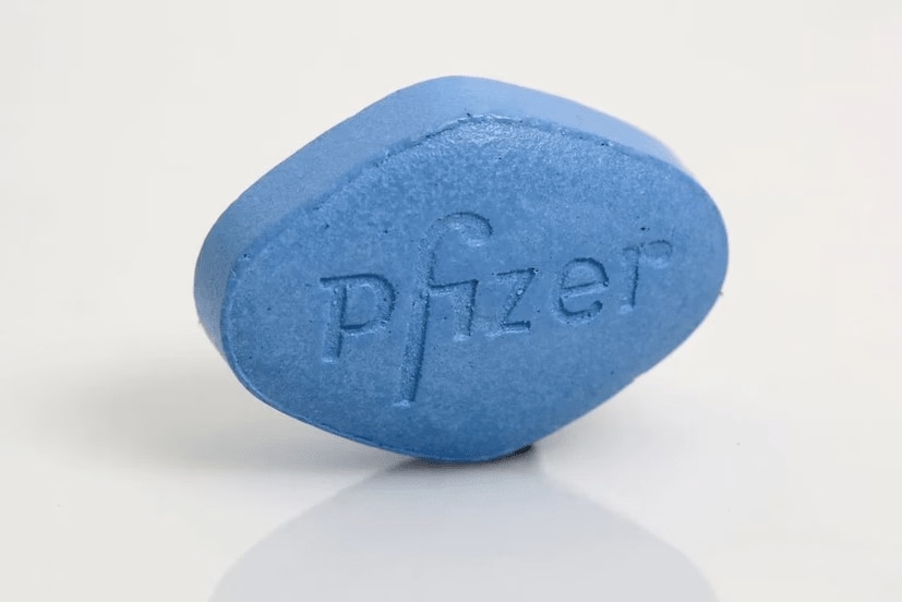 Viagra: Viagra Is a drug that treats male impotence. Scientists tested it in the 1990s as a treatment for chest pain caused by low oxygen levels. As a side effect, it enhanced men’s sexual desire. This led to the development of Viagra, an accidental discovery that has helped millions of people. (News18 Tamil) Viagra: Viagra Is a drug that treats male impotence. Scientists tested it in the 1990s as a treatment for chest pain caused by low oxygen levels. As a side effect, it enhanced men’s sexual desire. This led to the development of Viagra, an accidental discovery that has helped millions of people. (News18 Tamil)