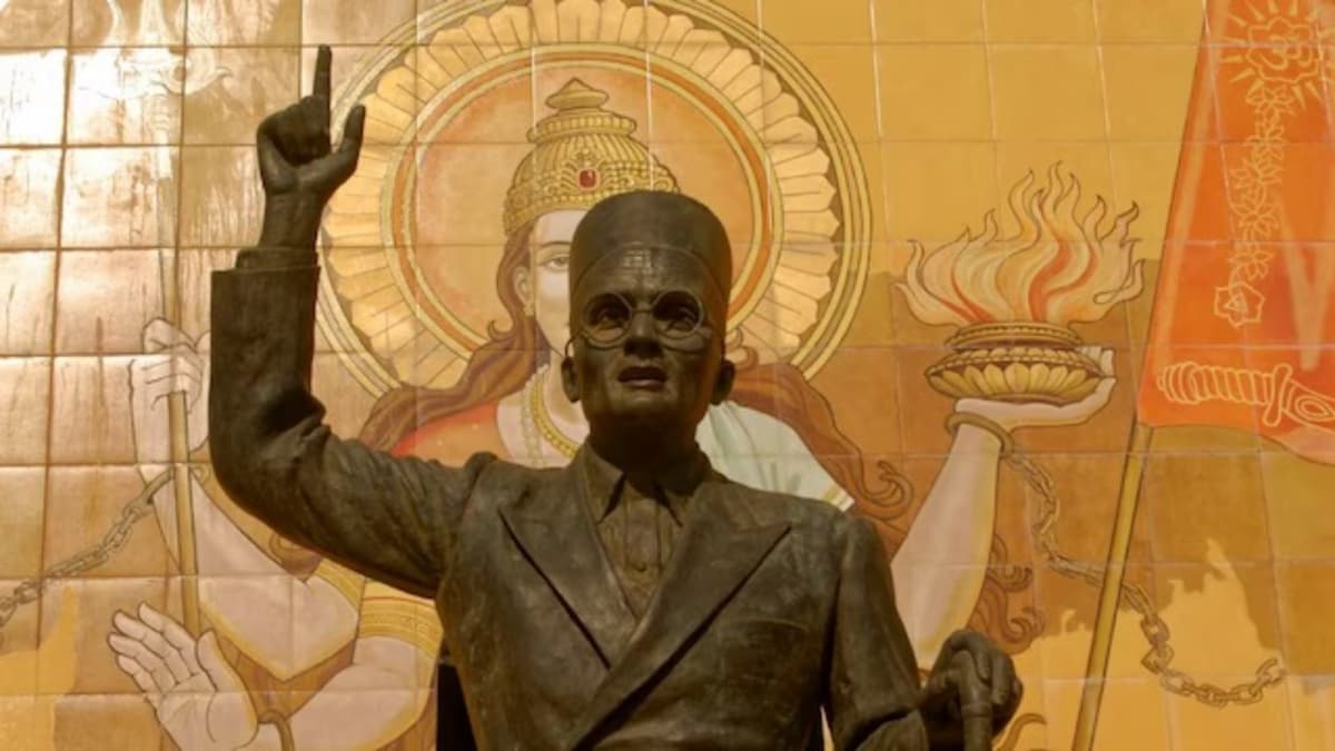 Vinayak Damodar Savarkar Birth Anniversary: 10 Facts And Must-Read Books By Veer Savarkar