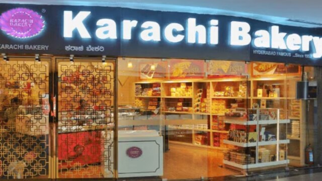 Karachi Bakery has become a symbol of resilience, heritage and unmatched taste. (News18 Hindi)