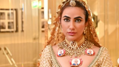 This Indian Model Wore A PM Modi Necklace At Cannes 2025; Here's Why |  Viral News - News18