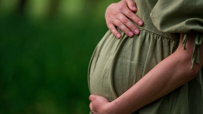 Proper nutrition during pregnancy can reduce newborn mortality.