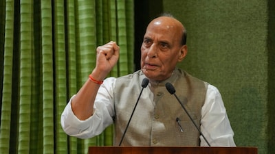  PTI)